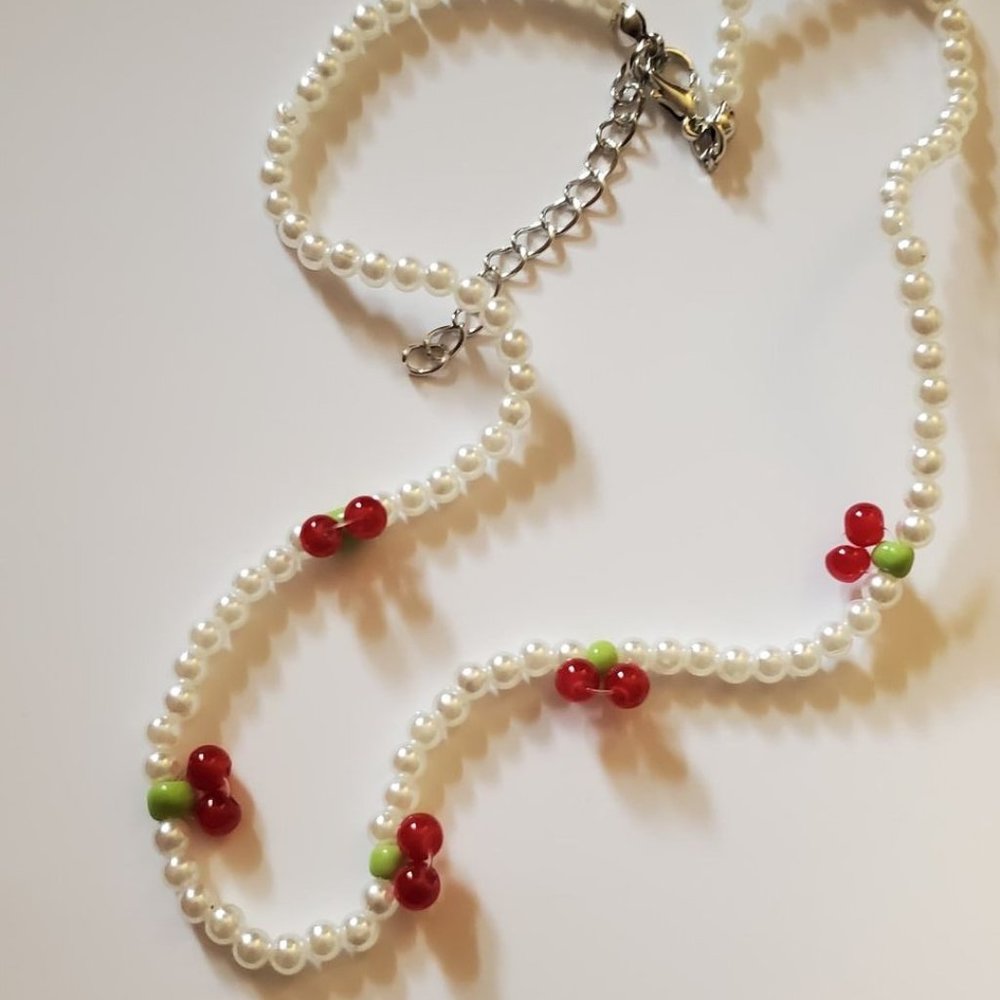 Sweet Pearl & Cherries Choker Necklace